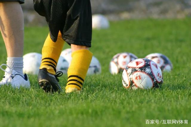 切尔西考虑引进阿根廷门将马丁内斯，薪资问题无碍